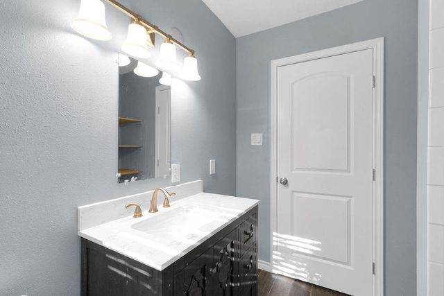 3122 Ash Drive, Dickinson, TX 77539