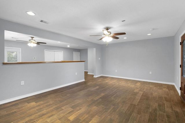 3122 Ash Drive, Dickinson, TX 77539