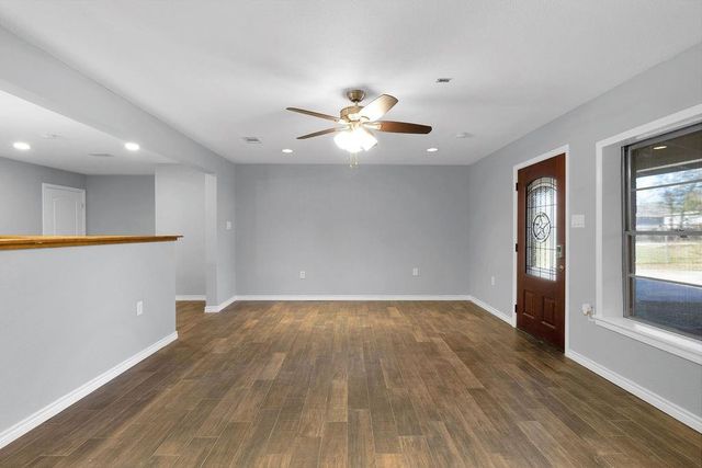 3122 Ash Drive, Dickinson, TX 77539