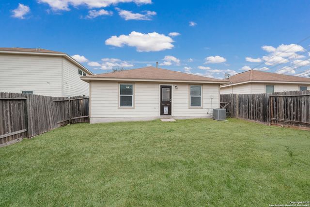 11014 BLUFF CYN, San Antonio, TX 78252