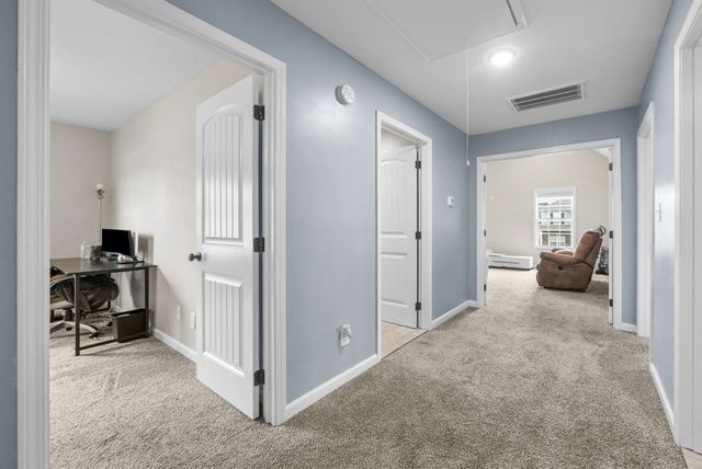 1532 Kestrel Dr, Clarksville, TN 37040