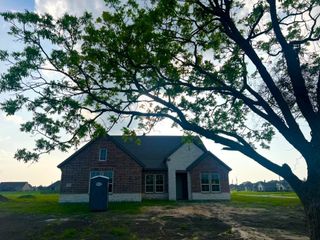 1454 County Road 4910, Leonard, TX 75452