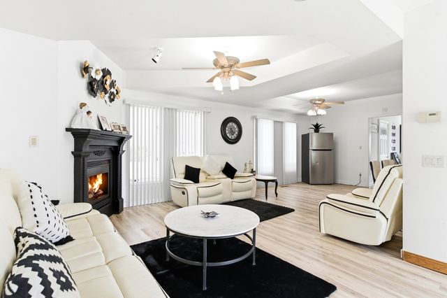 1431 Il Route 75, Freeport, IL 61032