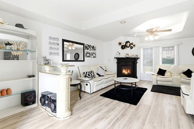 1431 Il Route 75, Freeport, IL 61032