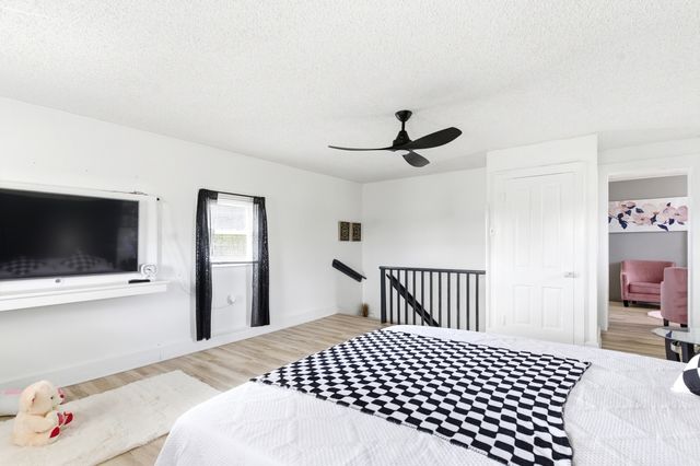 1431 Il Route 75, Freeport, IL 61032