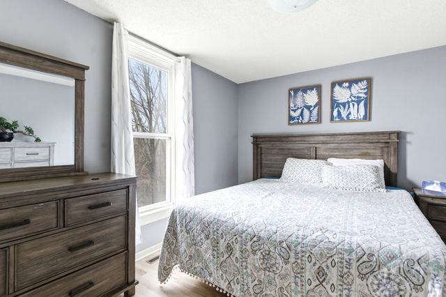 1431 Il Route 75, Freeport, IL 61032