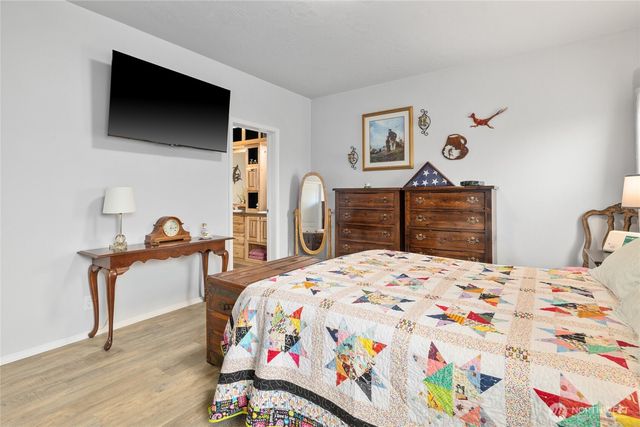 2900 E Judge Ronald Road, Ellensburg, WA 98926