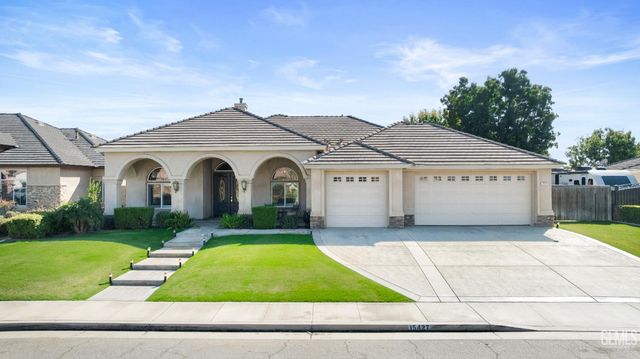 15427 Chateau Montelena Drive, Bakersfield, CA 93314