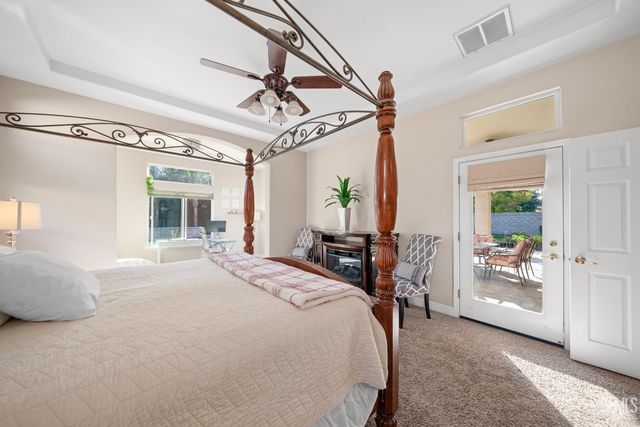 15427 Chateau Montelena Drive, Bakersfield, CA 93314