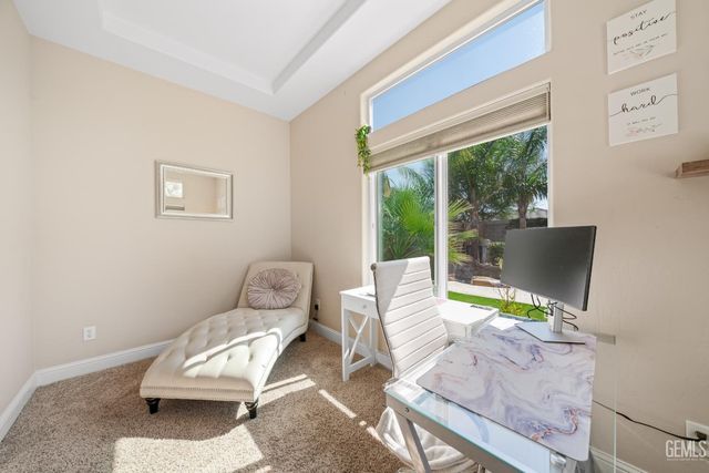 15427 Chateau Montelena Drive, Bakersfield, CA 93314