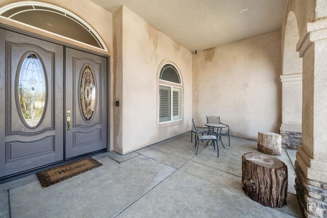 15427 Chateau Montelena Drive, Bakersfield, CA 93314