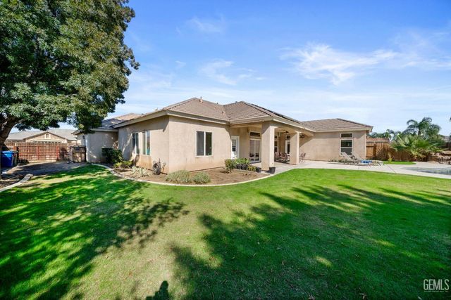 15427 Chateau Montelena Drive, Bakersfield, CA 93314