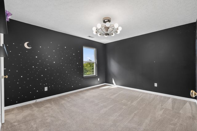 2756 Pebble Creek Way, Florence, KY 41042