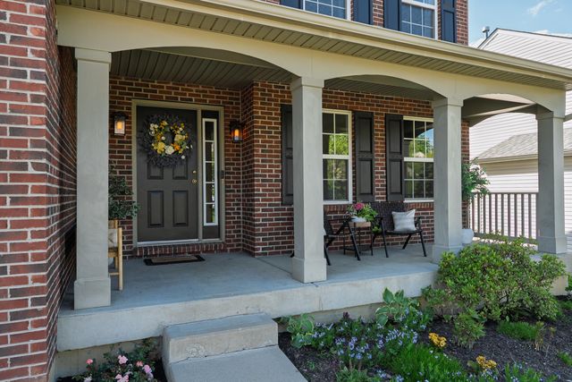 2756 Pebble Creek Way, Florence, KY 41042