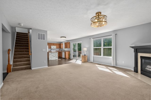 2756 Pebble Creek Way, Florence, KY 41042