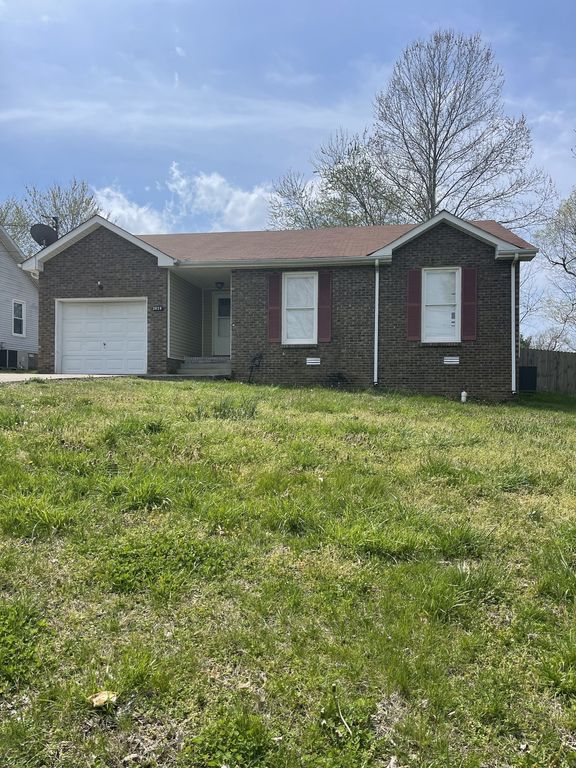 2026 Windmeade Dr, Clarksville, TN 37042