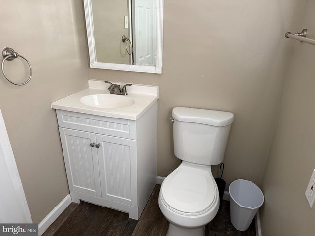 81 N GREENWICH ST, Alloway, NJ 08001