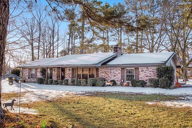 4410 Town Country Ln., Pine Bluff, AR 71603