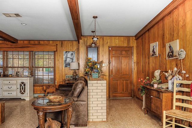 4410 Town Country Ln., Pine Bluff, AR 71603