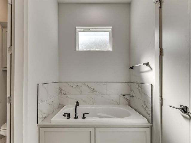 3727 Timberbrook Drive, Norman, OK 73069