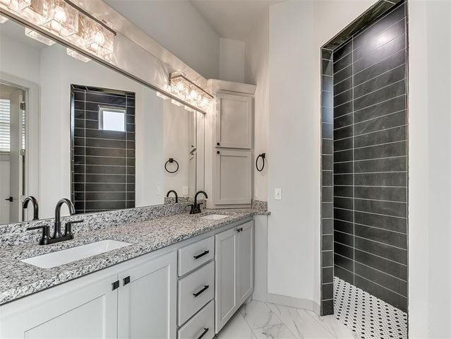 3727 Timberbrook Drive, Norman, OK 73069