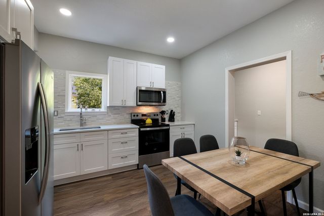 1116 Muncey, San Antonio, TX 78208