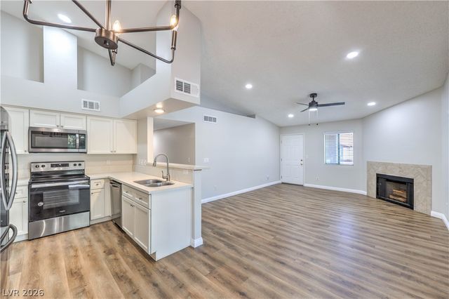 1575 West Warm Springs Road 322, Henderson, NV 89014