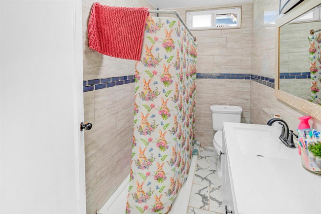 747 B St, Yuba City, CA 95991