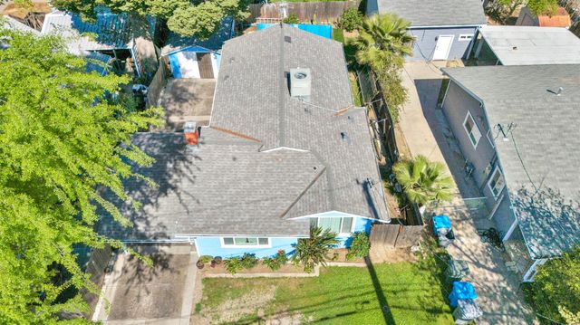 747 B St, Yuba City, CA 95991