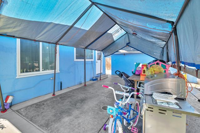 747 B St, Yuba City, CA 95991