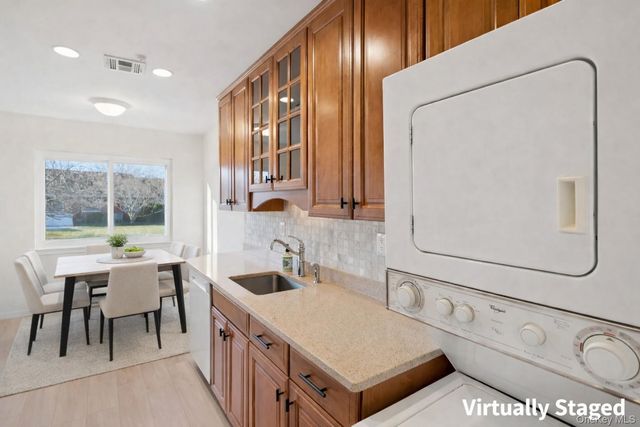 908 Drew Lane, Saint James, NY 11780