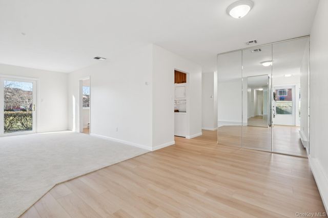 908 Drew Lane, Saint James, NY 11780