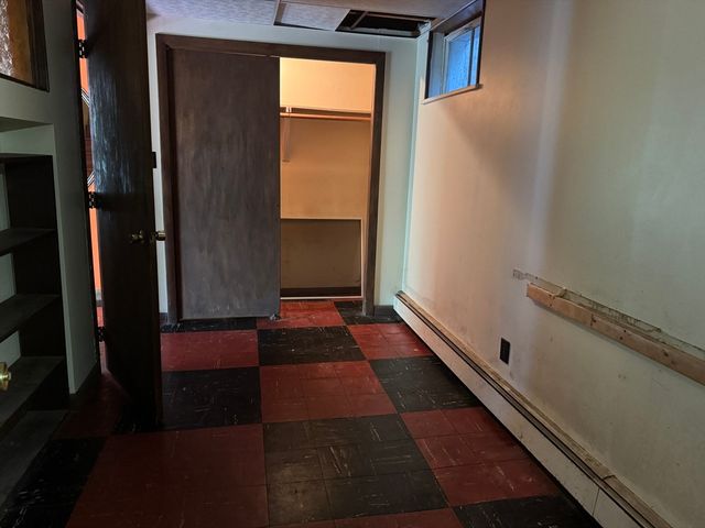 16 Buckingham Rd, Norwood, MA 02062