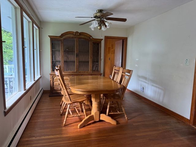 16 Buckingham Rd, Norwood, MA 02062
