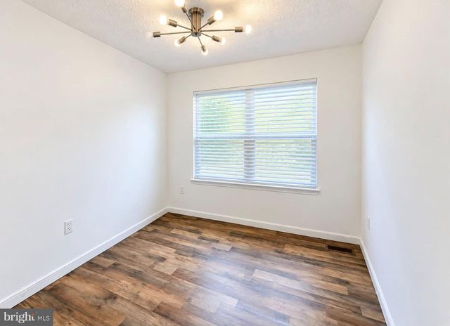 7707 WILLOW HILL DR, Landover, MD 20785