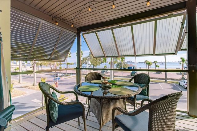 5659 SHORE BOULEVARD S, Gulfport, FL 33707