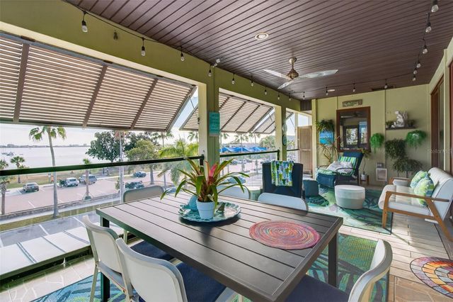 5659 SHORE BOULEVARD S, Gulfport, FL 33707