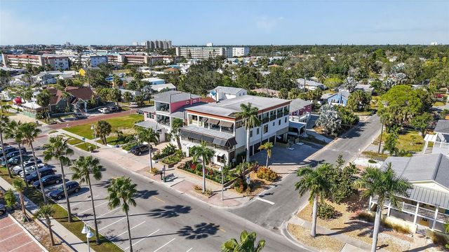 5659 SHORE BOULEVARD S, Gulfport, FL 33707