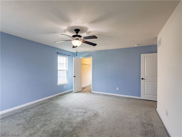 6212 Hadleigh Avenue SW, Massillon, OH 44646