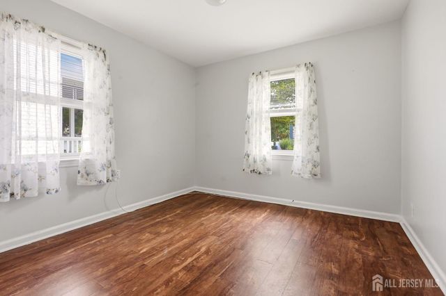 301 Central Avenue, Metuchen, NJ 08840