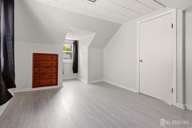 301 Central Avenue, Metuchen, NJ 08840