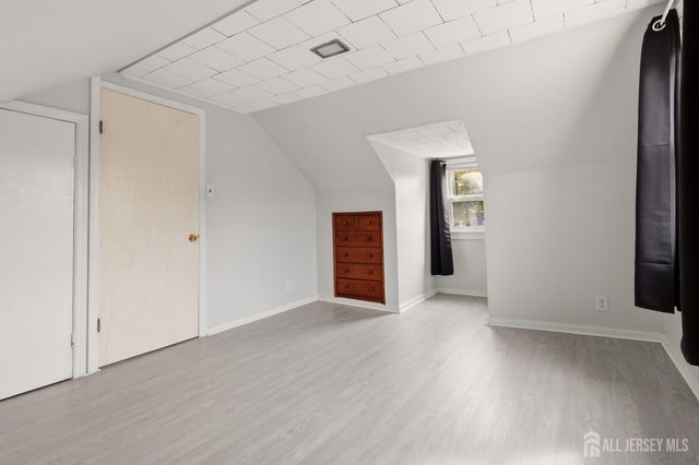 301 Central Avenue, Metuchen, NJ 08840
