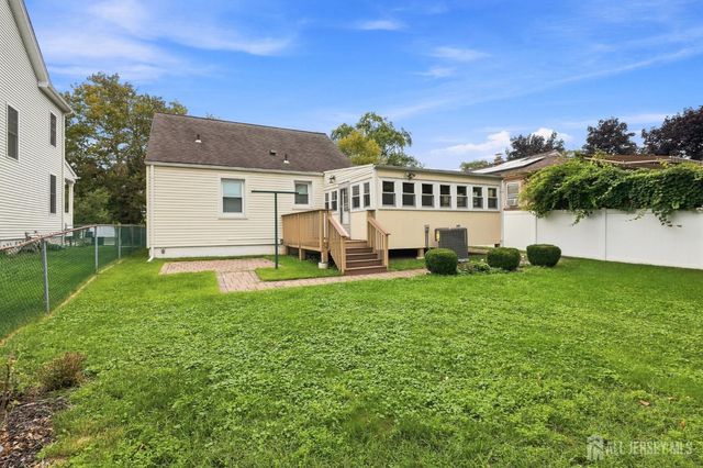 301 Central Avenue, Metuchen, NJ 08840