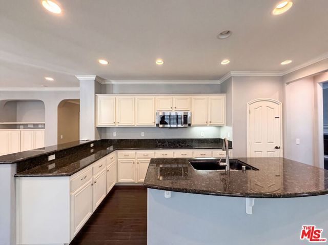 25701 Chestnut Way, Stevenson Ranch, CA 91381