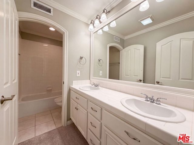 25701 Chestnut Way, Stevenson Ranch, CA 91381