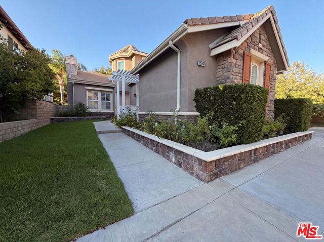25701 Chestnut Way, Stevenson Ranch, CA 91381