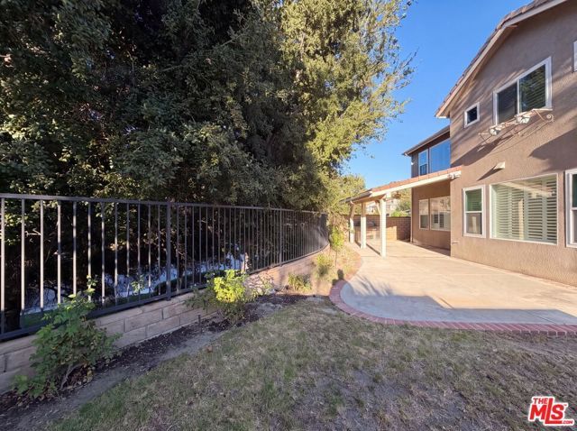 25701 Chestnut Way, Stevenson Ranch, CA 91381