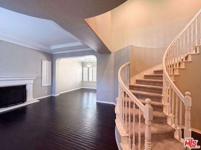 25701 Chestnut Way, Stevenson Ranch, CA 91381