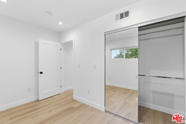 11671 Chandler Boulevard, Valley Village, CA 91601