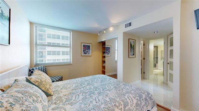 1912 S Ocean DR # 12C, Hallandale Beach, FL 33009